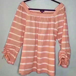 Women's  Izod pink and white loose fitted blouse, size  XXL